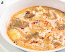 チキンシャヒコーロマ／Chicken Shahi Korma